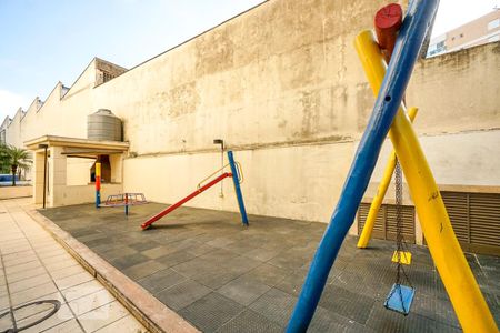 Apartamento à venda com 48m², 2 quartos e 1 vaga Apartamento à venda com 48m², 2 quartos e 1 vagaPlayground