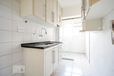 Apartamento à venda com 48m², 2 quartos e 1 vaga Apartamento à venda com 48m², 2 quartos e 1 vagaCozinha