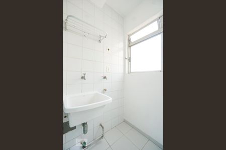 Apartamento à venda com 48m², 2 quartos e 1 vaga Apartamento à venda com 48m², 2 quartos e 1 vagaÁrea de serviço