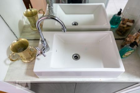 Apartamento à venda com 104m², 2 quartos e sem vaga Apartamento à venda com 104m², 2 quartos e sem vagaPia