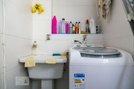 Apartamento à venda com 104m², 2 quartos e sem vaga Apartamento à venda com 104m², 2 quartos e sem vagaÁrea de serviço