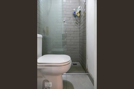 Apartamento à venda com 104m², 2 quartos e sem vaga Apartamento à venda com 104m², 2 quartos e sem vagaBanheiro 2