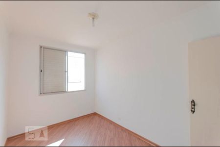 Quarto 1 de apartamento para alugar com 2 quartos, 54m² em Vila Constança, São Paulo