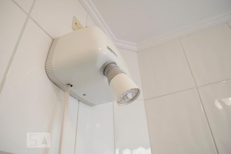 Casa à venda com 200m², 4 quartos e 2 vagasBANHEIRO