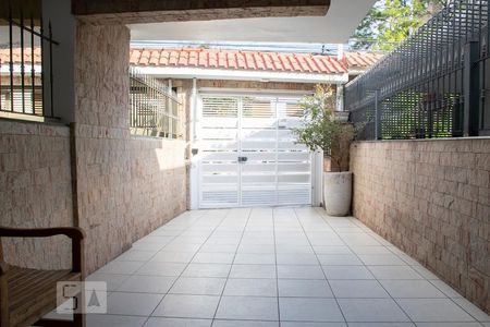 Casa à venda com 200m², 4 quartos e 2 vagasGARAGEM