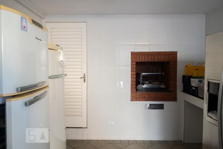 Casa à venda com 200m², 4 quartos e 2 vagasQUINTAL
