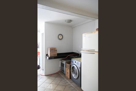 Casa à venda com 200m², 4 quartos e 2 vagasQUINTAL