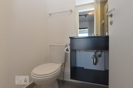 Banheiro de apartamento à venda com 1 quarto, 30m² em Bom Retiro, São Paulo