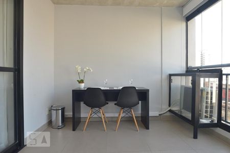 Varanda de apartamento para alugar com 1 quarto, 30m² em Bom Retiro, São Paulo