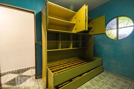 Casa à venda com 175m², 5 quartos e 1 vagaQuarto 2