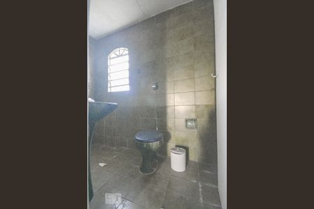Casa à venda com 175m², 5 quartos e 1 vagaBanheiro 3