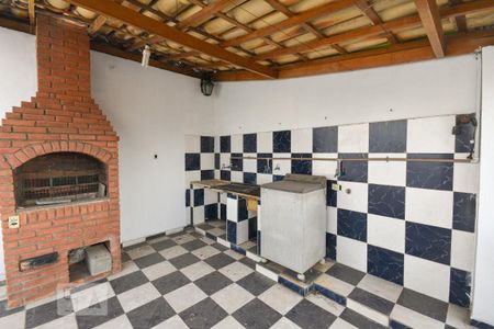 Casa à venda com 175m², 5 quartos e 1 vagaChurrasqueira