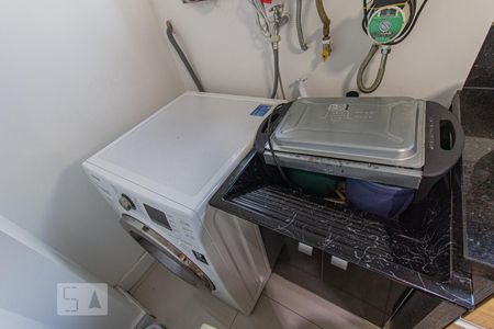 Área de Serviço de apartamento para alugar com 2 quartos, 76m² em Fazendinha, Curitiba