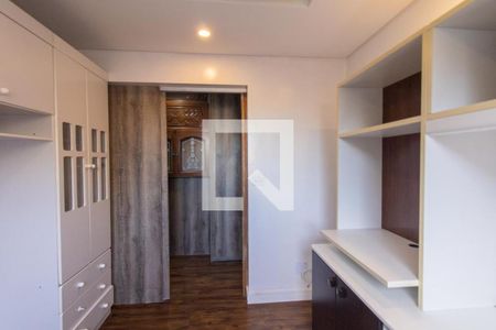 Quarto 1 de apartamento para alugar com 2 quartos, 76m² em Fazendinha, Curitiba