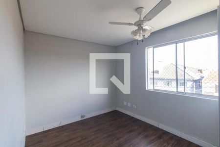 Suíte de apartamento para alugar com 2 quartos, 76m² em Fazendinha, Curitiba