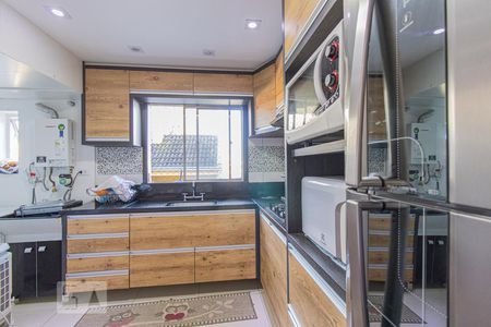 Cozinha de apartamento para alugar com 2 quartos, 76m² em Fazendinha, Curitiba