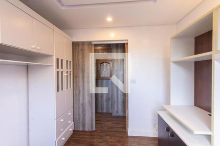 Quarto 1 de apartamento para alugar com 2 quartos, 76m² em Fazendinha, Curitiba