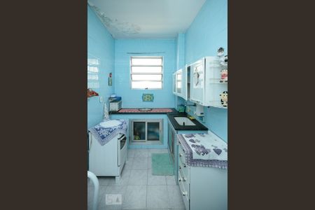 Apartamento à venda com 85m², 2 quartos e sem vaga Apartamento à venda com 85m², 2 quartos e sem vagaCozinha