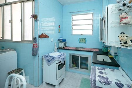 Apartamento à venda com 85m², 2 quartos e sem vaga Apartamento à venda com 85m², 2 quartos e sem vagaCozinha