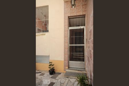 Apartamento à venda com 85m², 2 quartos e sem vaga Apartamento à venda com 85m², 2 quartos e sem vagaEntrada