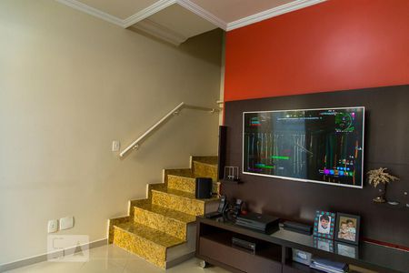 Sala de casa para alugar com 2 quartos, 84m² em Vila da Saúde, São Paulo