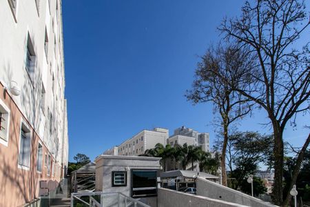 Apartamento à venda com 65m², 2 quartos e 1 vagaFachada e portaria