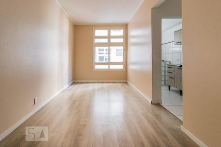 Sala/Quarto de kitnet/studio para alugar com 1 quarto, 30m² em Farroupilha, Porto Alegre