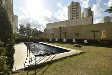 Apartamento para alugar com 70m², 3 quartos e 1 vagaPiscina