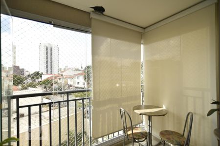 Apartamento para alugar com 70m², 3 quartos e 1 vagaVaranda