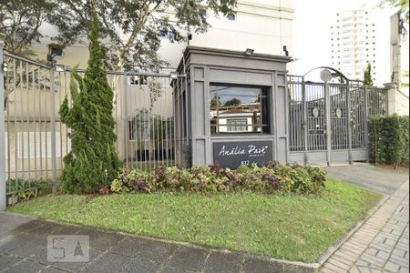 Apartamento para alugar com 70m², 3 quartos e 1 vagaPortaria