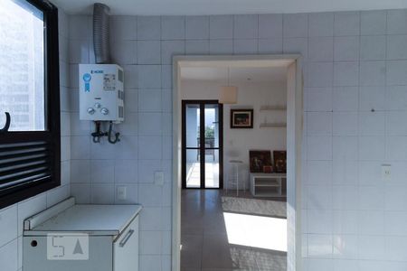 Cozinha de apartamento à venda com 2 quartos, 80m² em Barra da Tijuca, Rio de Janeiro