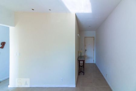 Hall de Entrada de apartamento à venda com 2 quartos, 80m² em Barra da Tijuca, Rio de Janeiro