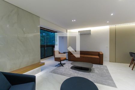 Apartamento para alugar com 200m², 3 quartos e 2 vagas Apartamento para alugar com 200m², 3 quartos e 2 vagasSala