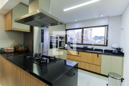 Apartamento para alugar com 200m², 3 quartos e 2 vagas Apartamento para alugar com 200m², 3 quartos e 2 vagasCozinha