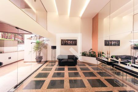 Apartamento para alugar com 200m², 3 quartos e 2 vagas Apartamento para alugar com 200m², 3 quartos e 2 vagasHall de entrada