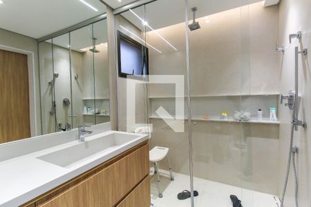 Apartamento para alugar com 200m², 3 quartos e 2 vagas Apartamento para alugar com 200m², 3 quartos e 2 vagasBanheiro da Suíte 3