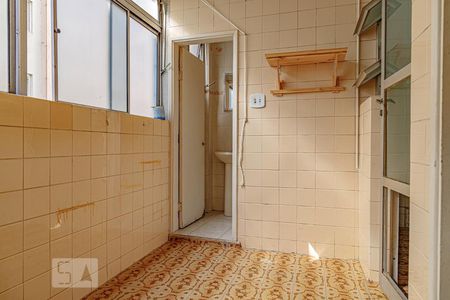Apartamento à venda com 176m², 3 quartos e 1 vagaÁrea de serviço