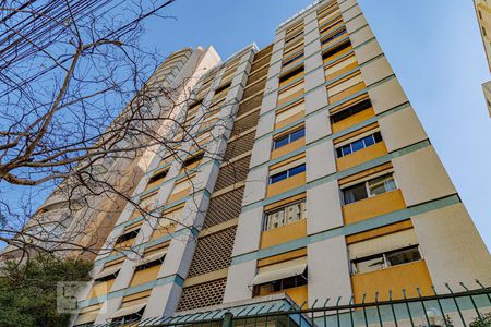 Apartamento à venda com 176m², 3 quartos e 1 vagaFachada