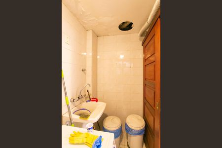 Casa à venda com 230m², 4 quartos e 2 vagasÁrea de Serviço