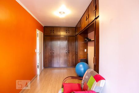 Casa à venda com 230m², 4 quartos e 2 vagasQuarto 2