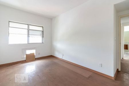 Quarto 1 de apartamento para alugar com 2 quartos, 81m² em Praça Seca, Rio de Janeiro