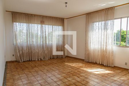 Sala de apartamento para alugar com 2 quartos, 83m² em Vila Libanesa, São Paulo