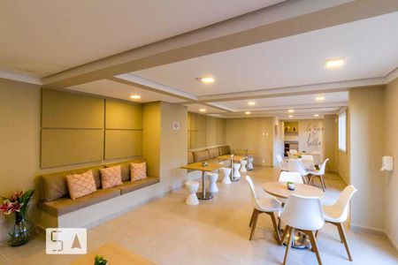 Apartamento para alugar com 31m², 1 quarto e sem vagaÁrea comum - Salão de festas