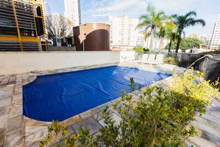 Apartamento para alugar com 37m², 1 quarto e 1 vaga Apartamento para alugar com 37m², 1 quarto e 1 vagaPiscina