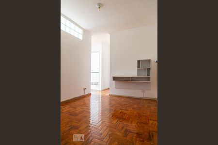 Apartamento para alugar com 35m², 1 quarto e sem vagaSala