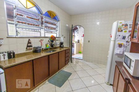 Casa à venda com 189m², 3 quartos e 3 vagasCozinha