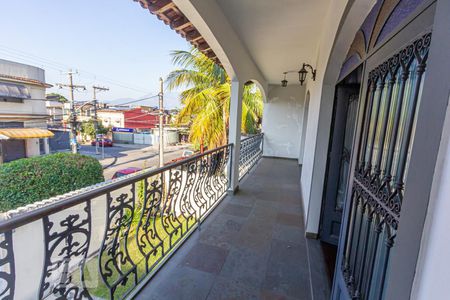 Casa à venda com 189m², 3 quartos e 3 vagasVaranda da Suíte