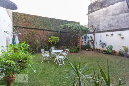 Casa à venda com 189m², 3 quartos e 3 vagasQuintal