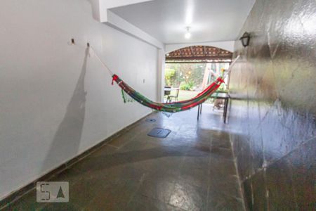 Casa à venda com 189m², 3 quartos e 3 vagasGaragem