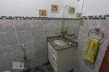 Casa à venda com 189m², 3 quartos e 3 vagasBanheiro Social 2